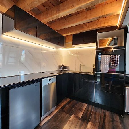 A Stone'S Throw From Town Tiny Home Dunedin Exterior foto